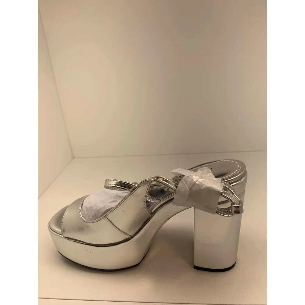 Shoedazzle Silver Metallic Platform Chunky Heel Sandals Women's‎ Size 8